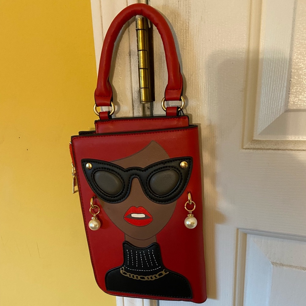 Red/Black/Brown graphic Handbag (Morph Boutique) - Picture 1 of 7